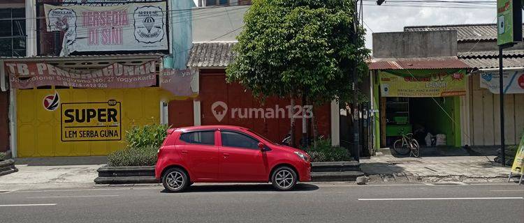 Ruko 3 Lantai Di Jalan Kolonel Sugiono Mergangsan Yogyakarta 1