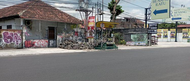 Tanah & Bangunan Luas 715 Meter Persegi Lokasi Gedong Kuning Banguntapan Bantul 1