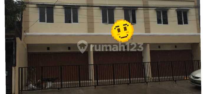 For Sale Fast 3 Units of 3-Story Shophouses in Strategic Location, Suitable for Business in Pondok Kelapa, East Jakarta 1