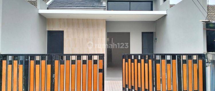 Rumah Baru Bagus Dijual Griya Loka Bsd SHM Siap Huni Harga Terjangkau 1