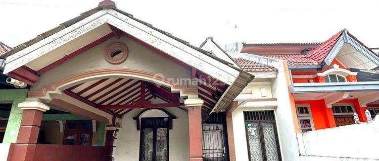 Rumah Dijual Cepat Griya Loka Bsd Jalan Lebar SHM Strategis Dan Nyaman 1