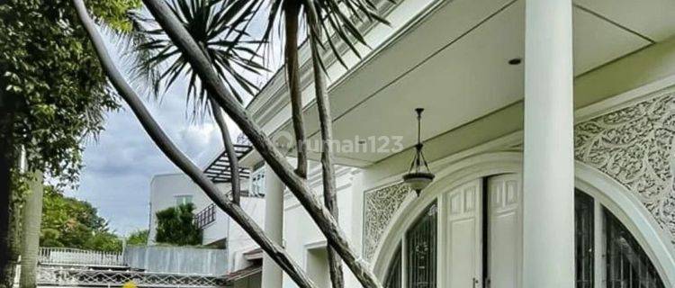 Dijual rumah cantik harga menarik at Pondok Indah Jakarta Selatan 1