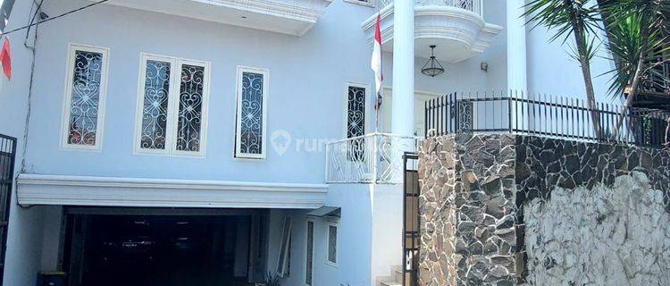 Dijual rumah harga termurah at Kebayoran baru Jaksel 1