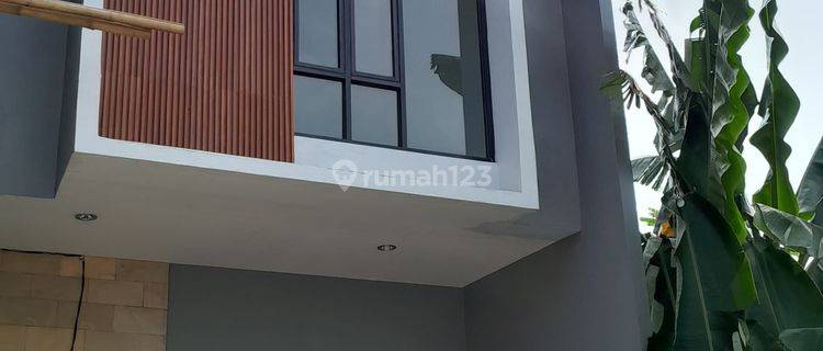 Siap Huni Rumah 2 Lantai Harga 700 Jutaan Free Biaya-Biaya 1