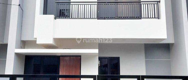 Rumah Murah Di Jatiwarna Free Kitcen Set Dp 0% Instant Akad 1