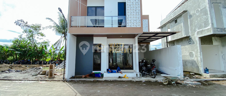 RUMAH MEWAH 2 LANTAI DI NGAGLIK DEKAT KAMPUS UII JAKAL 1