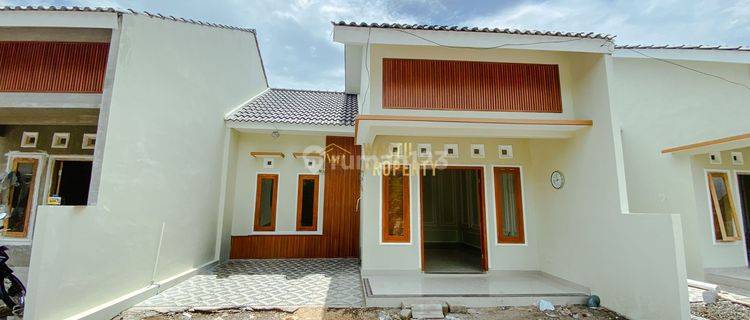 Rumah Modern Siap Huni Di Dalam Cluster Dekat Candi Sambisari 1