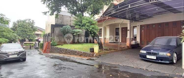 Rumah Bagus siap huni dalam townhouse belakang pejaten village  1