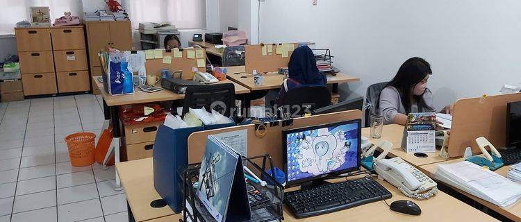Ruko Bagus Lokasi Sangat Strategis di Jakarta Utara 1