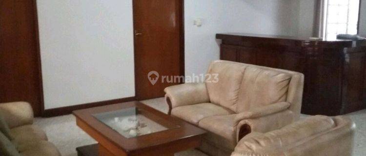 Rumah 2 Lantai Area Mega Kuningan Harga Menarik , Shm  1