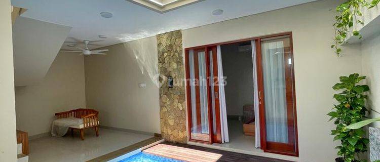 Villa Cantik Bangunan Terawat Dijual Cepat Di Ungasan 1