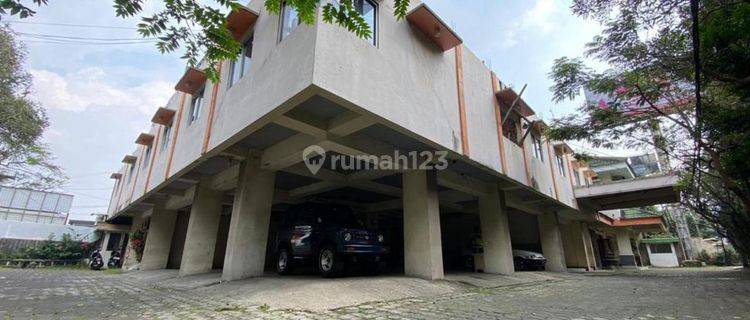 Dijual Hotel Bintang Dua Pusat Kota Sayap Pasir Kaliki Bandung EC 1