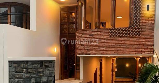 Rumah Mewah 2 Lt Lt  85 M2 Lb 290 M2 Di New Menteng Ada Kolam Renang  Ada 5+1 Kt 5 Km Garasi 2 Mobil, Shm Bisa Kpr Dekat Monas, Survei Yuk, Limited Edition!! Termurah.com!!  1