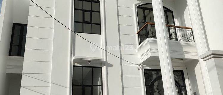 Rumah Bagus Siap Pakai Di Btp Makassar  1