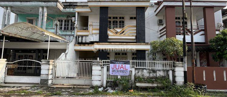 Villa di Taman Impian Indah Jalan Amal Luhur Asrama  1