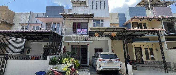 Villa di Komplek City Suites Jalan Gatot Subroto Km 10  1