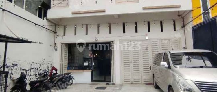 Attached Shophouse on Karantina Street (Krakatau) 1