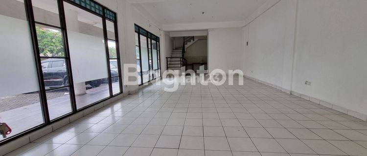 Ruko 2 Lantai Lokasi Strategis Siap Pakai Lokasi Strategis Ruko di BOULEVARD, Kemang Pratama Unfurnished HGB - Hak Guna Bangun 75 m² 1