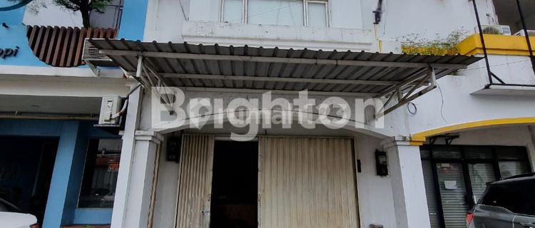 3-Story Shop House (Ex-Restaurant) Strategic Location 1