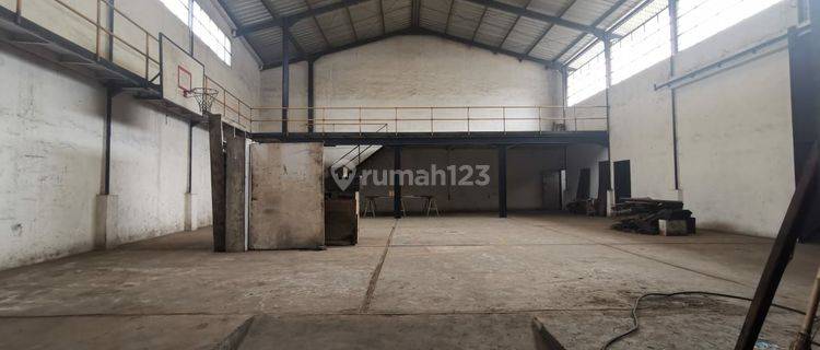 DISEWAKAN RUKO 2 LANTAI + GUDANG DI TENGAH KOTA BANDUNG 1