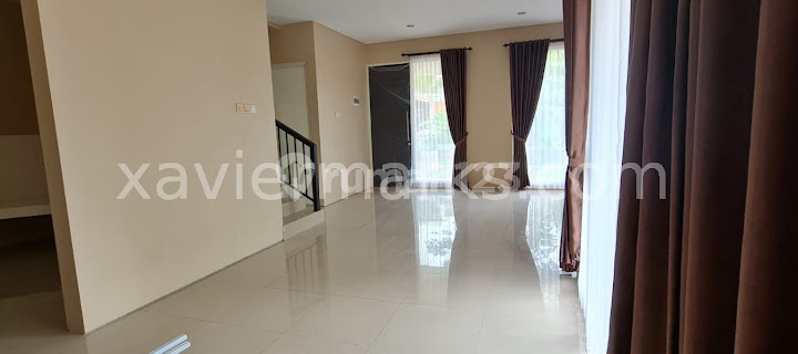 Disewakan Rumah 2 Lantai Posisi Hook di Bsb Semarang 1