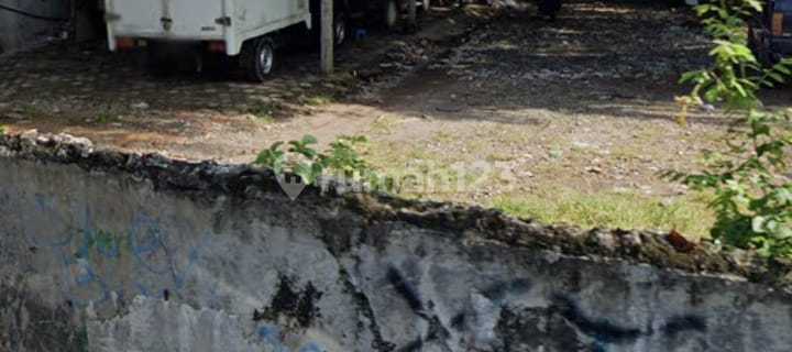 11 Boarding Rooms from 4 Houses+Land+Building Garage for Business in Lamper Semarang 1