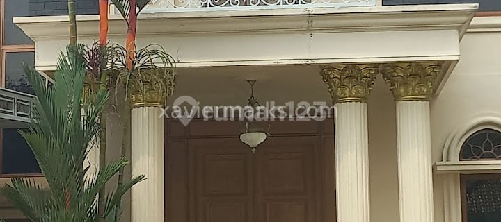 Rumah 2 Lantai Furnished di Bsb City Semarang 1