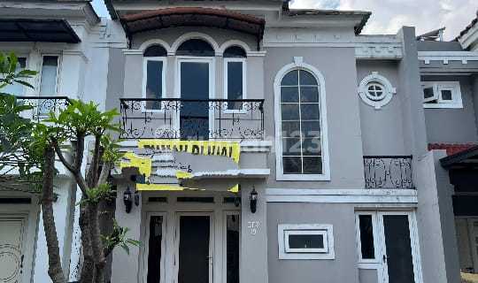 For Sale Quickly Luxury House in Raffles Hills Cibubur 1
