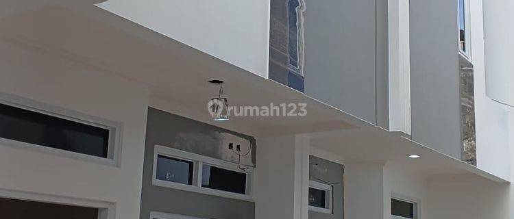 Rumah murah Dekat Mall PasarBaru Jakarta Pusat 1