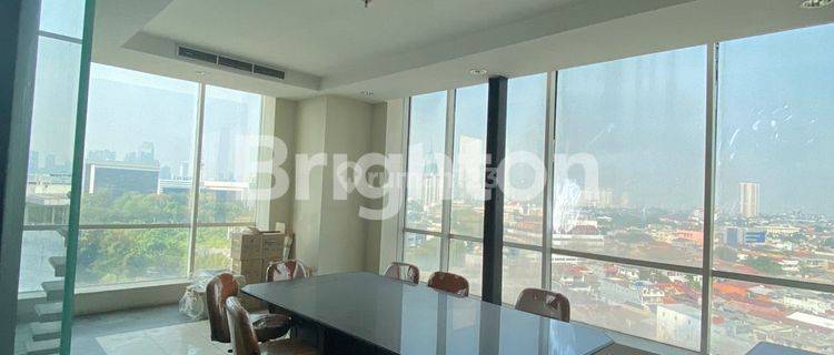 APARTMENT GRAND SLIPI  TOWER JAKARTA BARAT 2 UNIT GANDENG LANTAI 10 1