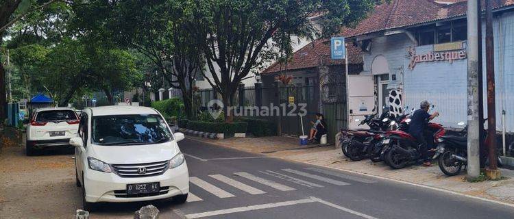 Tanah kotak,mainroad cilaki,cocok untuk cafe,distro,dll 1