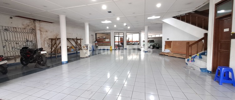 2-Story Shop House on Main Road Pasteur, Suitable for Showroom, Restaurant, Souvenir Shop, Travel Pool, Office 1