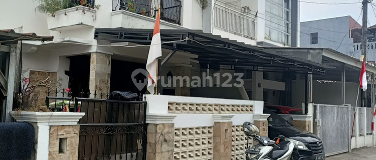Rumah Jual Bagus Di Kav Polri Cibubur, Dijual 1