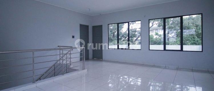 Strategic Main Road Shop House Moch Ramdhan 1