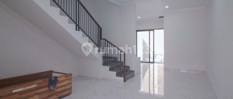 New house Mekar Wangi attractive price. 1