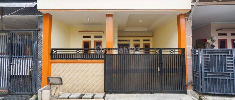 Rumah Sudah Renovasi Semi Furnished SHM di Perumahan Poris Indah, Tangerang 1