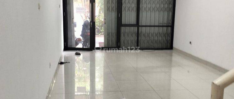 Rukan Baru 3 1 2 Lantai Minimalis Modern Aries Utama, Puri, Jakarta Barat 1