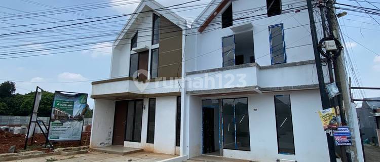 Strategic 2-Story Ruko Facing Main Road in Ciater Rawakalong 1