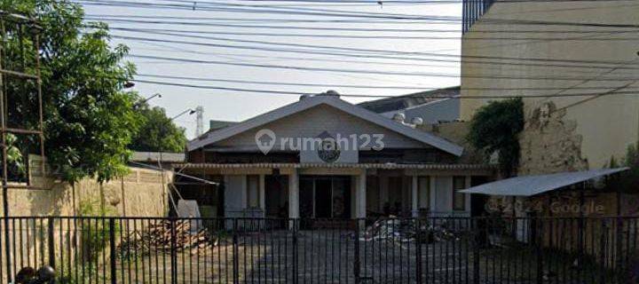 Ruko Luas Ex Resto Siap Pakai Di Semarang Tengah 1