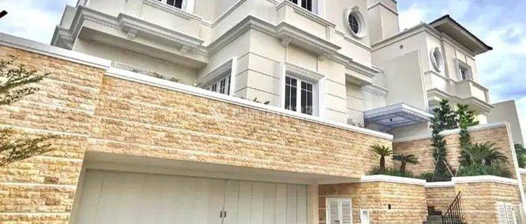 Rumah mewah dengan private lift di gandaria city 1