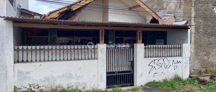 Rumah di Jalan kamboja SHM 1