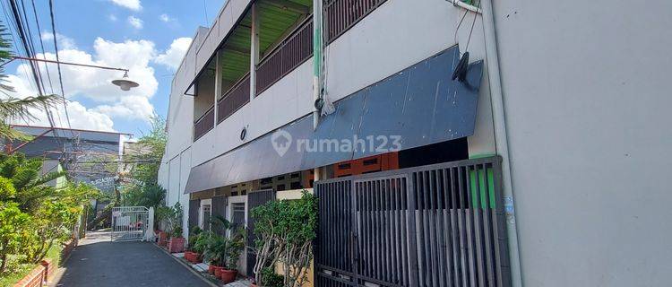 Dijual rumah kost2an 22 pintu 1