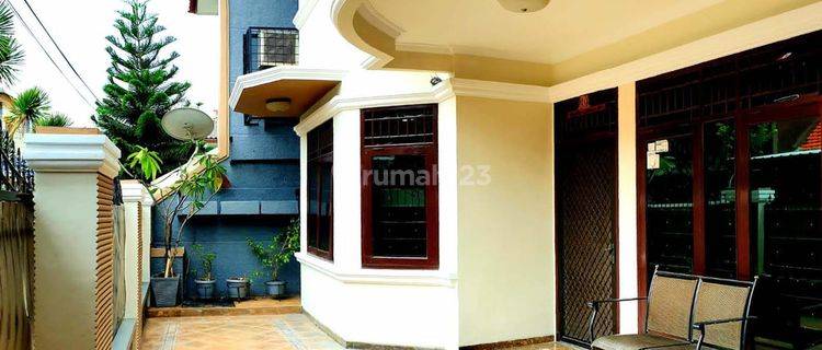 Tebet Barat Disewakan Siap Huni, Semi Furnished 1