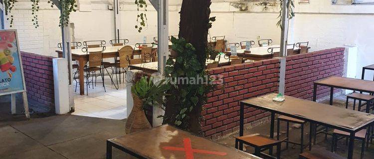 Disewakan Ex Rumah Makan Di Sayap Laswi A.yani 1