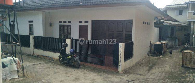 Rumah di jual dekat pusat kota  1