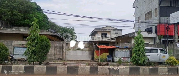 Shop House and Warehouse Teluk 1