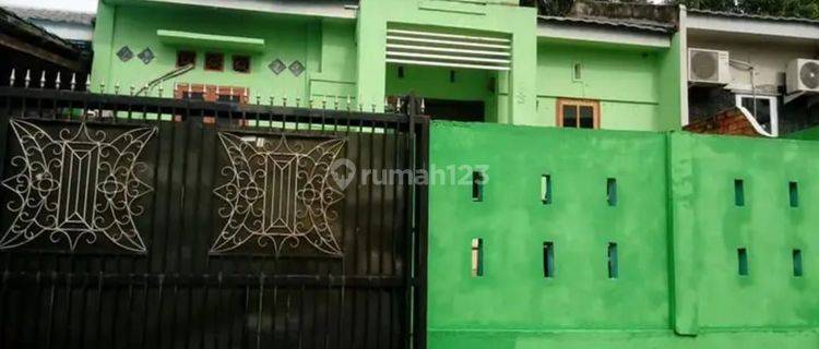 Rumah di PERUMAHAN BARSELONA REGANCE 1