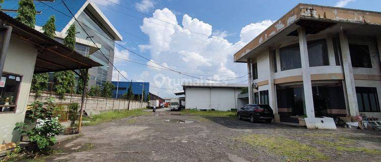 Gudang Super Strategis Taman Sepanjang Sidoarjo 1