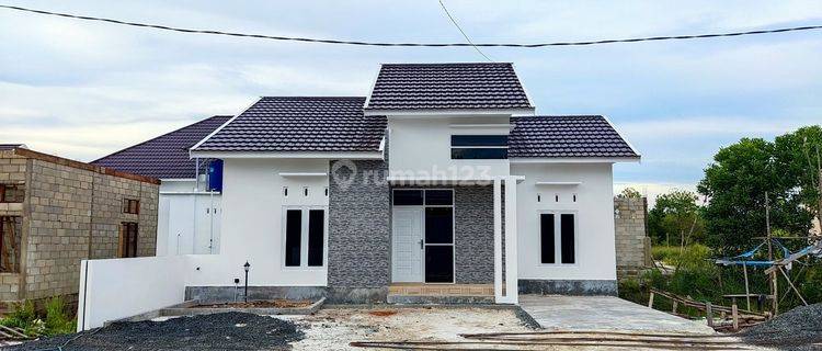 Rumah Dijual Di Kota Palangkaraya Siap Huni  1