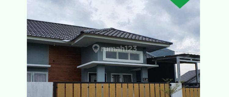 Rumah Mewah Dengan Konsep Minimalis Cluster Columbia 1